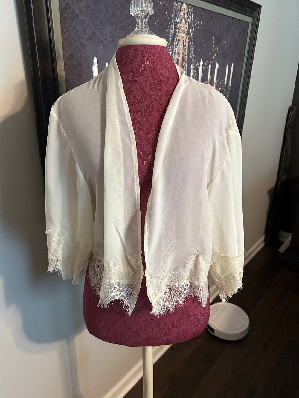 cezanne Ivory Sheer Lace-Trim Kimono Top